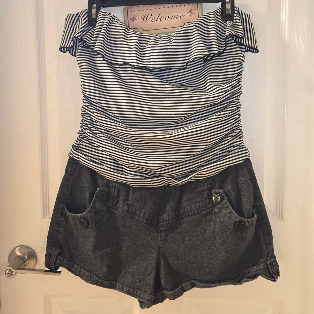 Super cute rewind romper